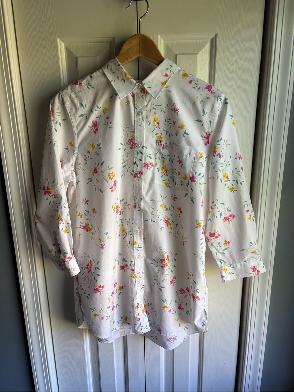 Lands' End No Iron Supima Cotton Floral Print Long Sleeve Button Down Shirt 10